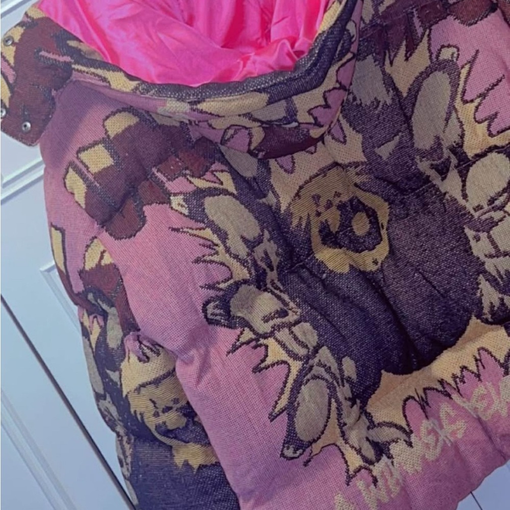 Pink Tapestry Puffer Jacket - Picture 4 of 5
